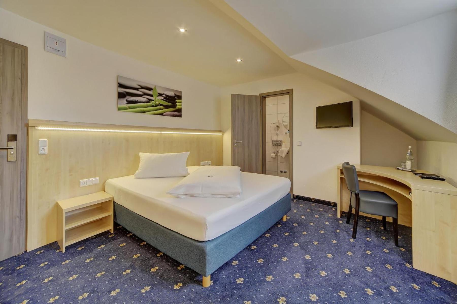 Hotel Post Weiden in der Oberpfalz ภายนอก รูปภาพ