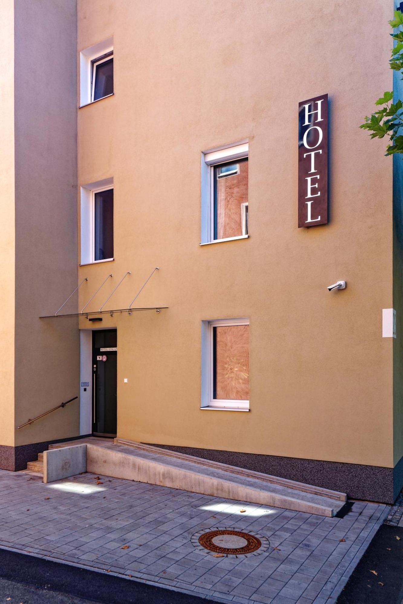Hotel Post Weiden in der Oberpfalz ภายนอก รูปภาพ
