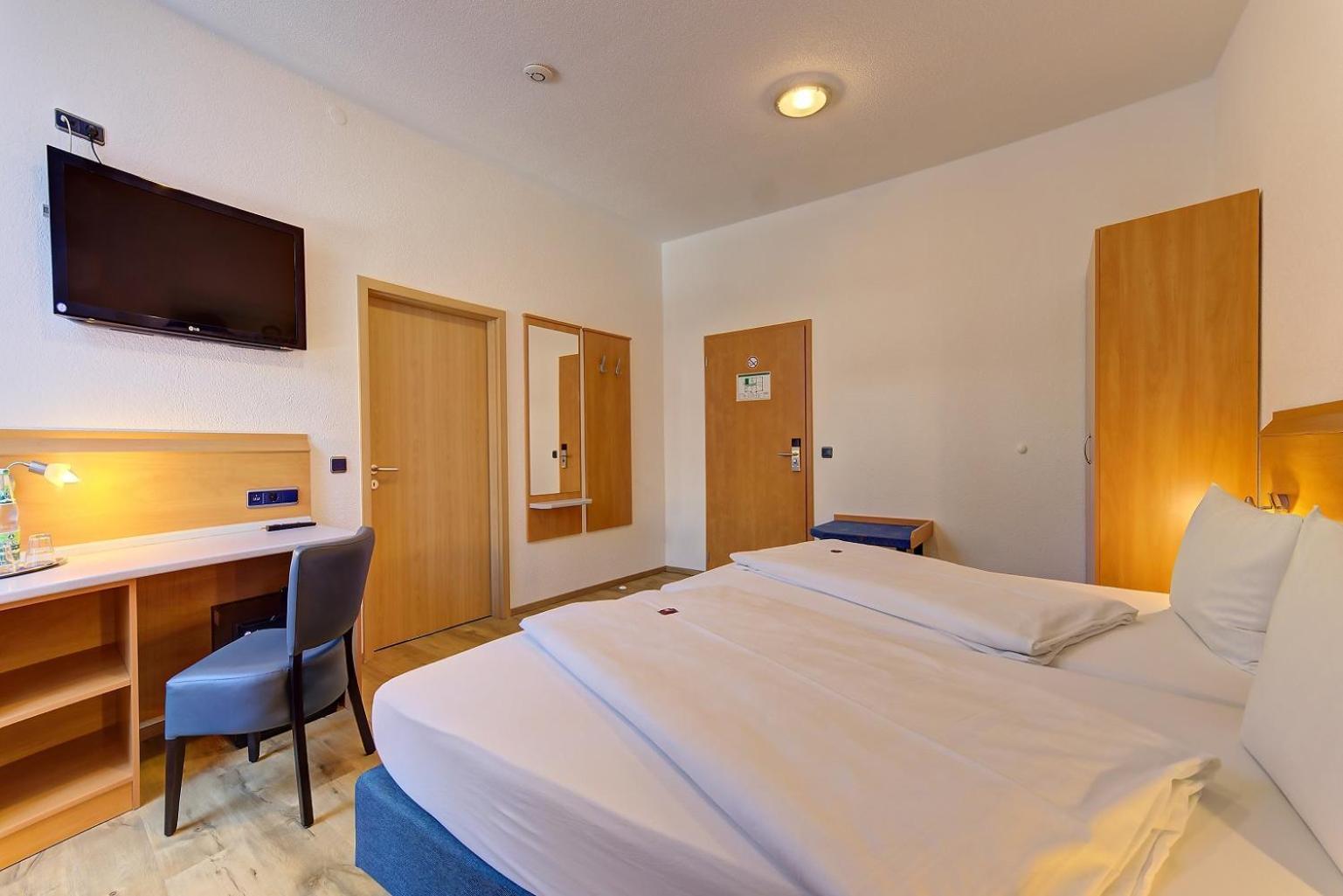 Hotel Post Weiden in der Oberpfalz ภายนอก รูปภาพ